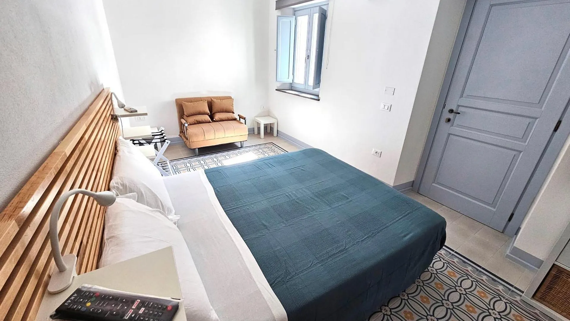 Rosa Dei Venti Guest House Cabras