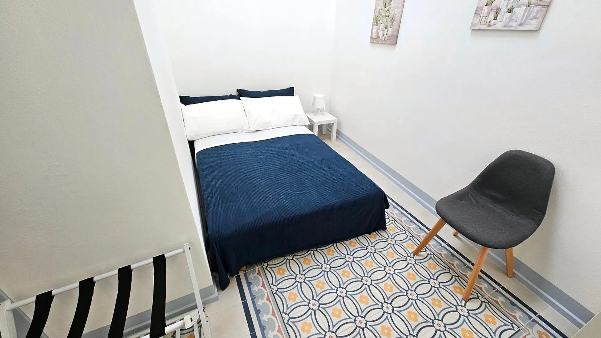 Rosa Dei Venti Guest House Cabras 0*,  Italy