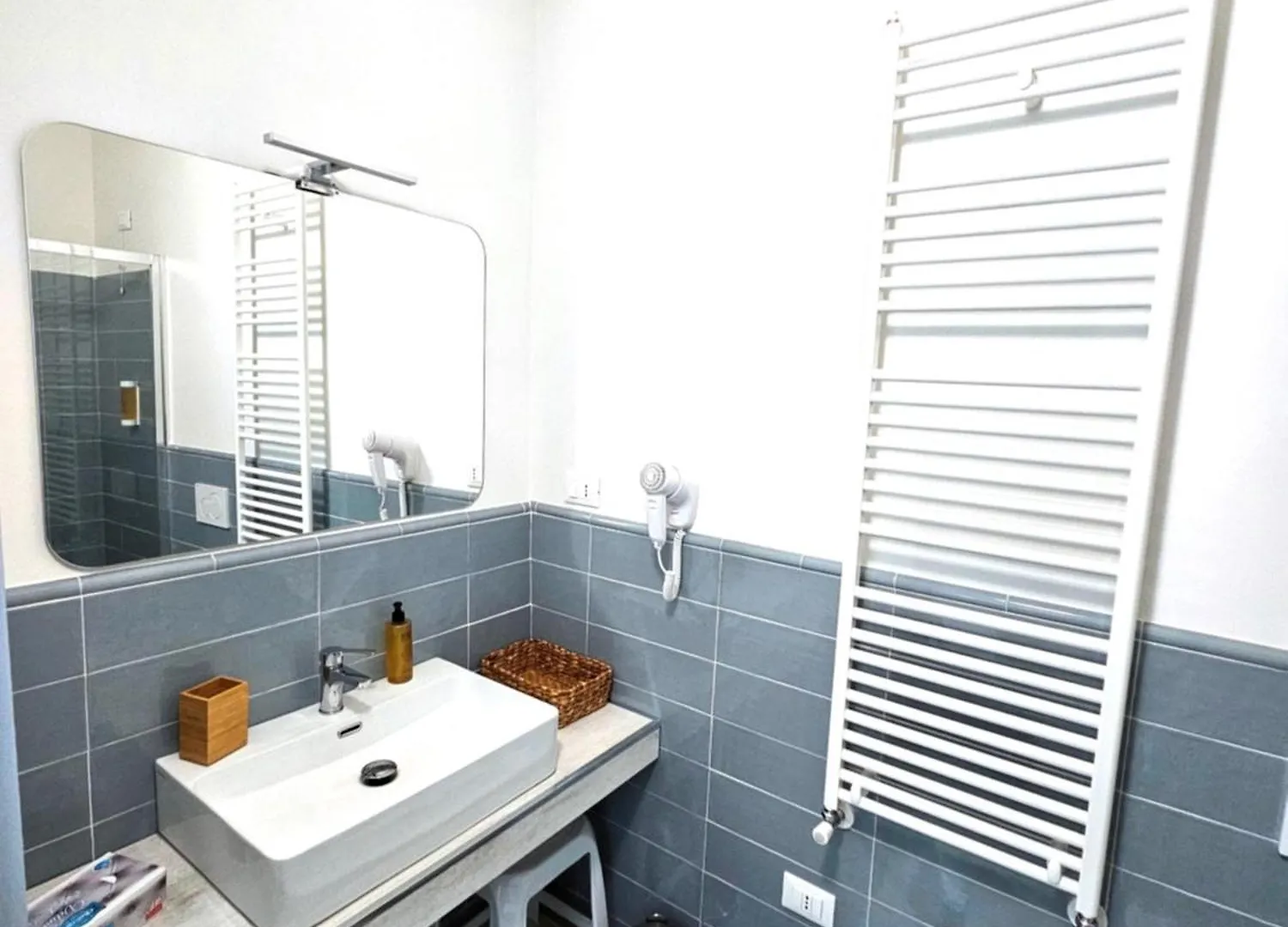 Rosa Dei Venti Guest House Càbras Italia